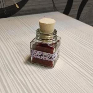 Saffron in glass bottle - Ana Qayen saffron