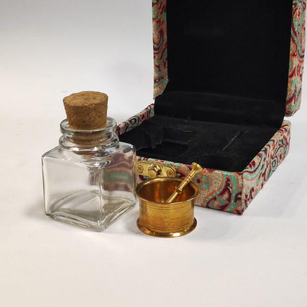 Saffron gift box 2 Grams Code 2109