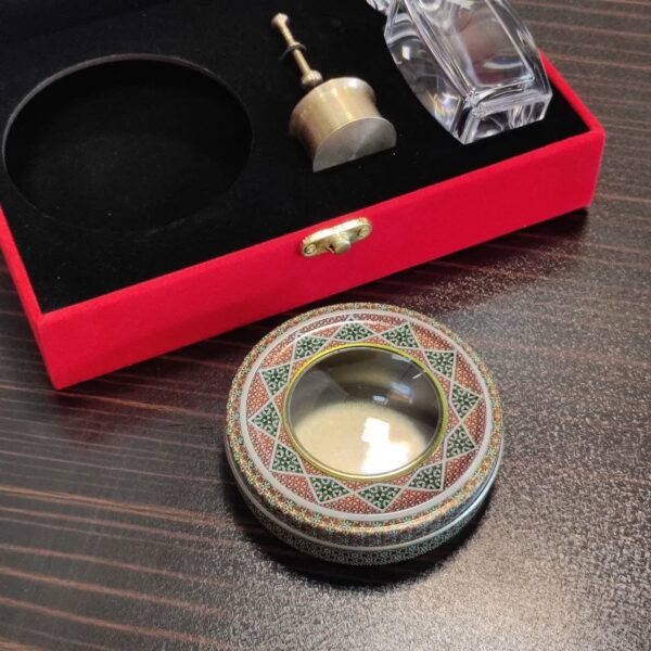 Saffron gift box 5 Grams Code 2104